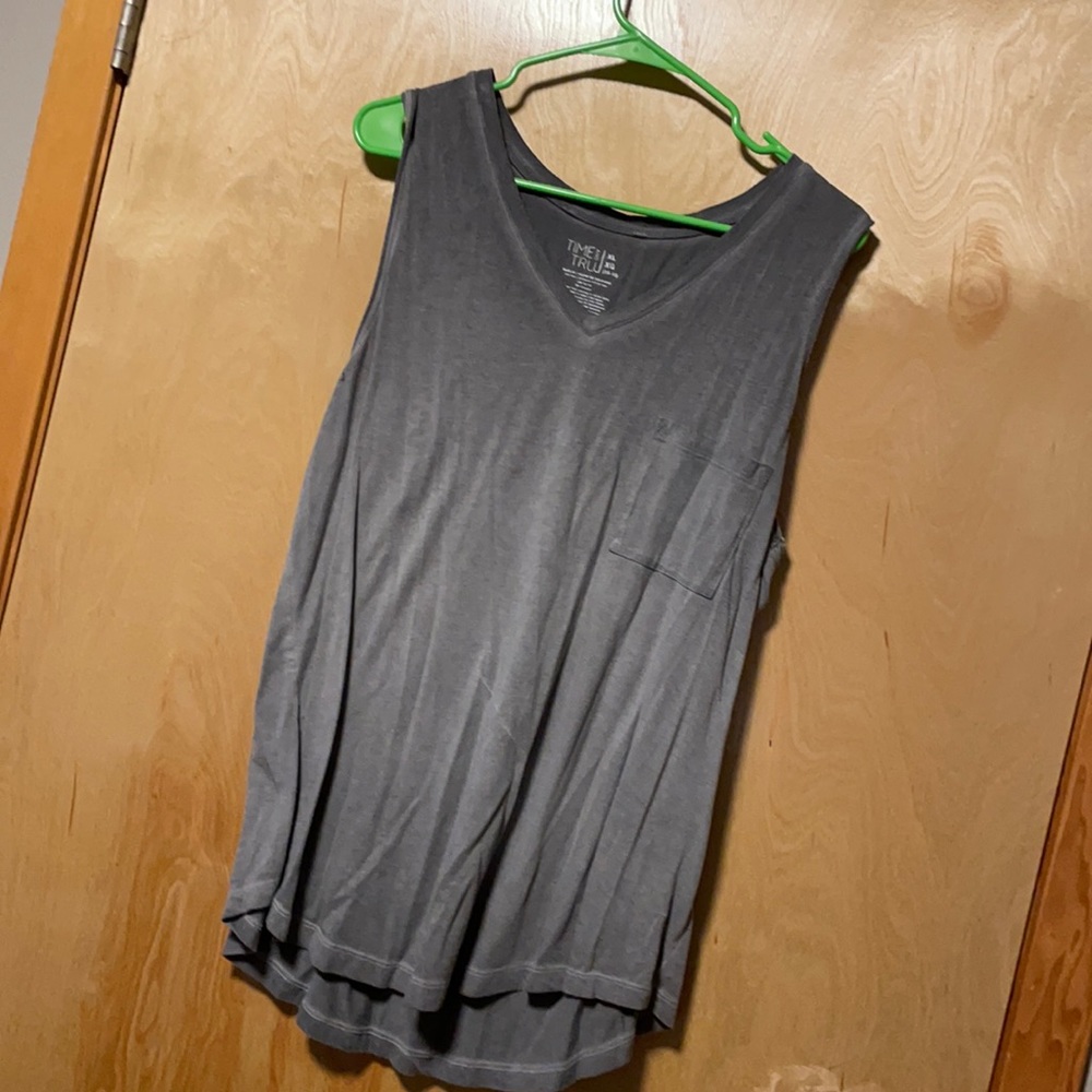 ($2 in Bundle) Time & Tru Tank